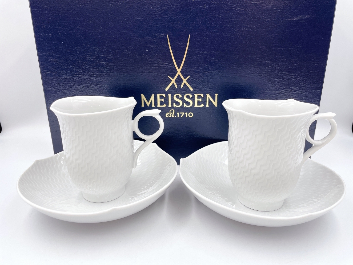 マイセン　波の戯れ