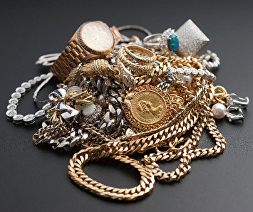 金高水準でのお買取り